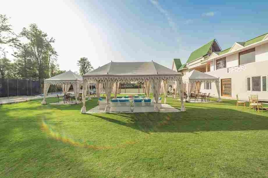 Отель Executive Club Барели Экстерьер фото
